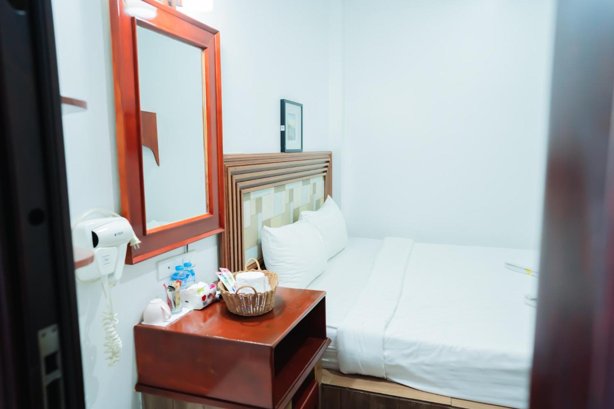Vientiane Ruby Riverside Hotel Exterior photo